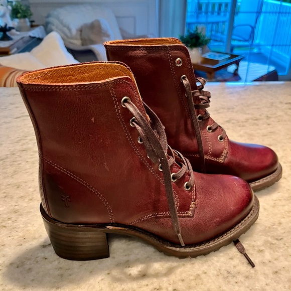 Frye Sabrina 6g Oxblood ankle boots NEW - Picture 3 of 8